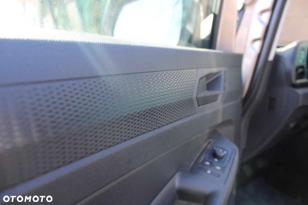 Volkswagen Caddy Cargo PRO - 13