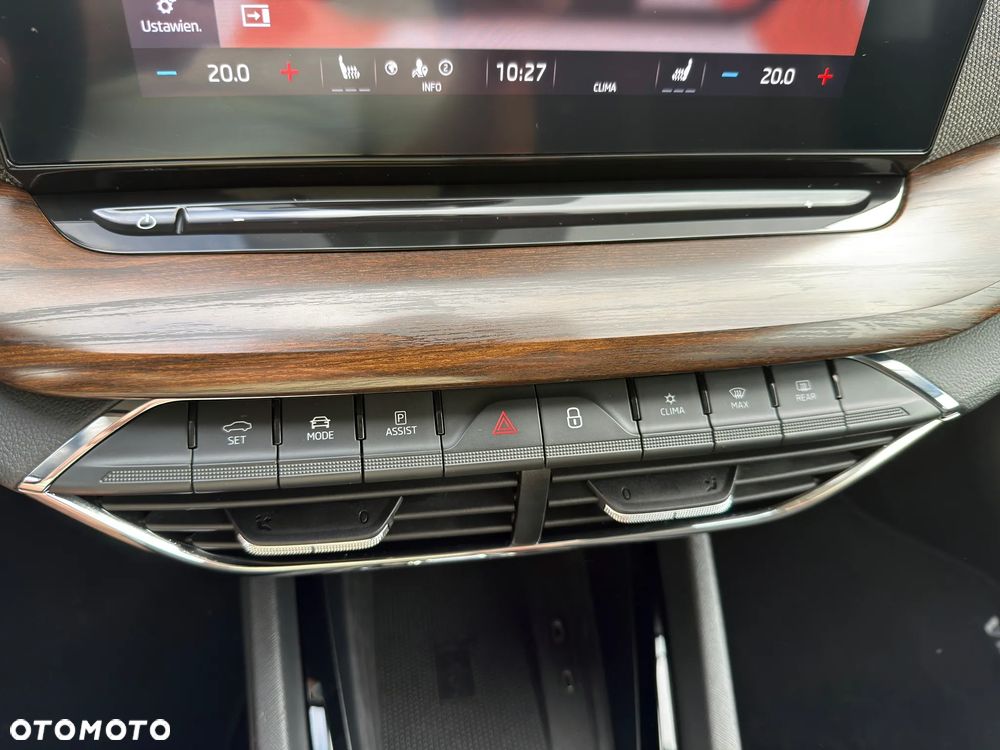 Skoda Octavia 2.0 TDI DSG 4x4 Scout - 27
