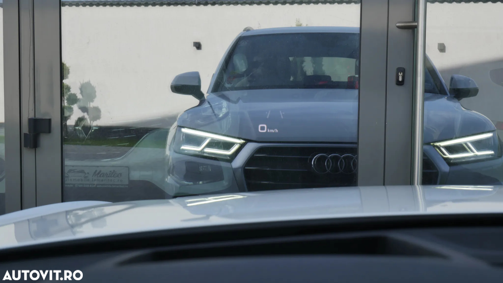 Audi Q5 2.0 40 TDI quattro S tronic Design - 31
