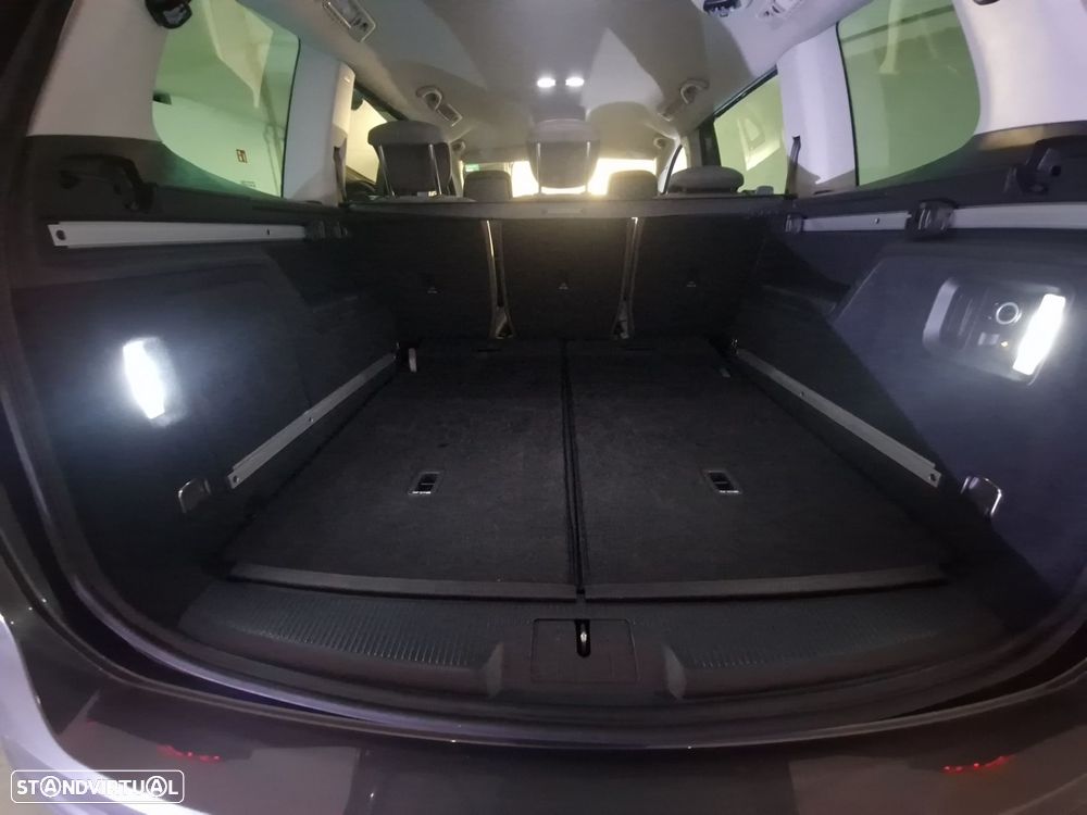 VW Sharan 1.4 TSI Highline DSG - 13