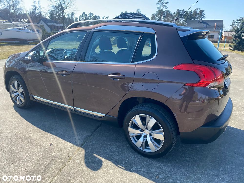 Peugeot 2008 120 VTI Allure - 6