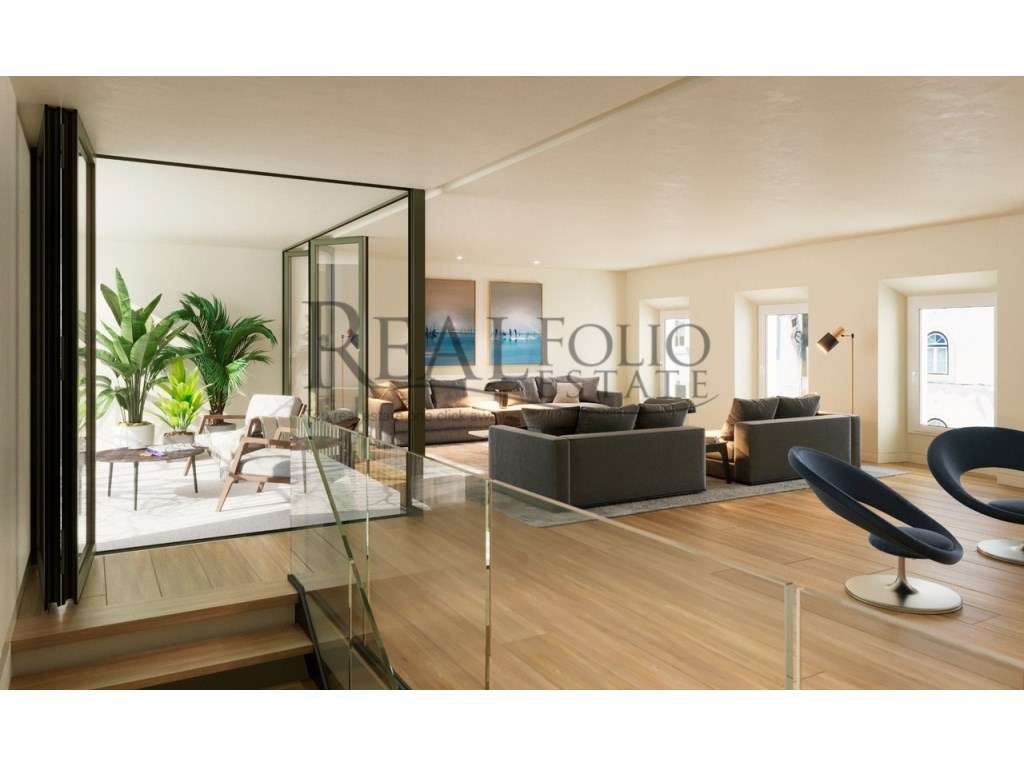 Moradia T4 com piscina, jardim e garagem na Estrela - Grande imagem: 3/25