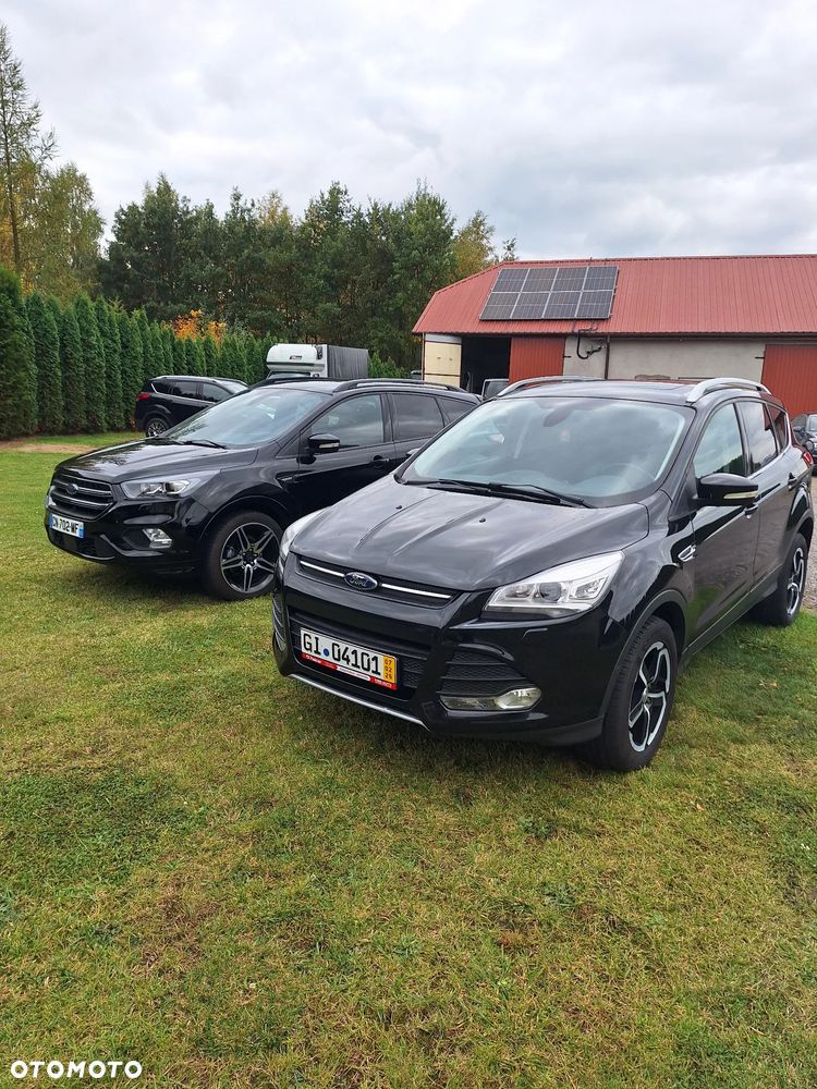 Ford Kuga - 1