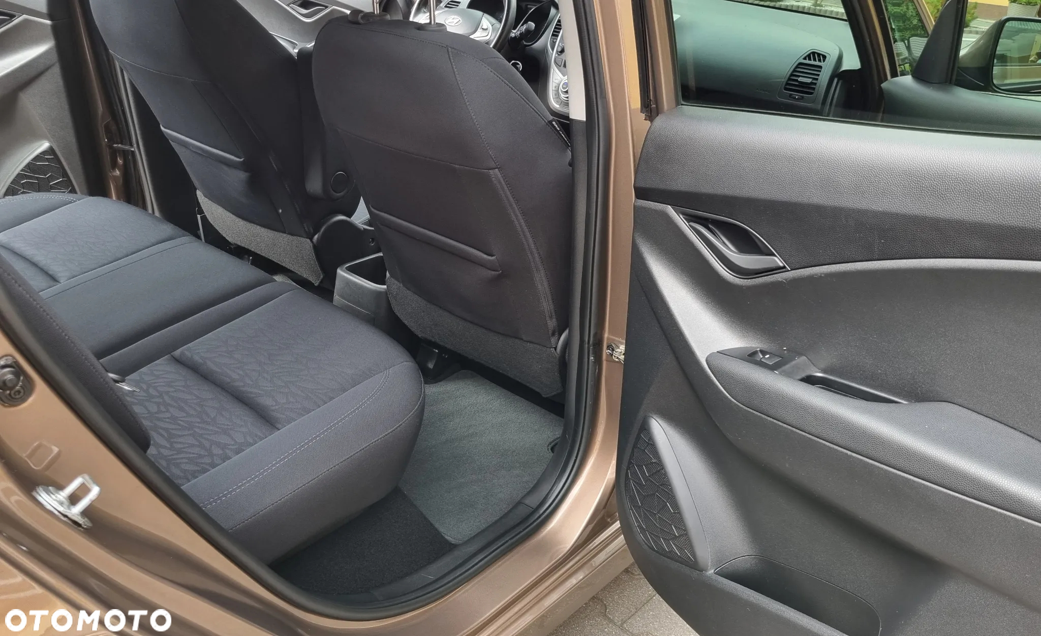 Hyundai ix20 1.6 Comfort - 18