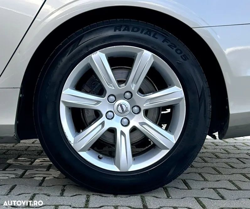 Volvo V90 - 30