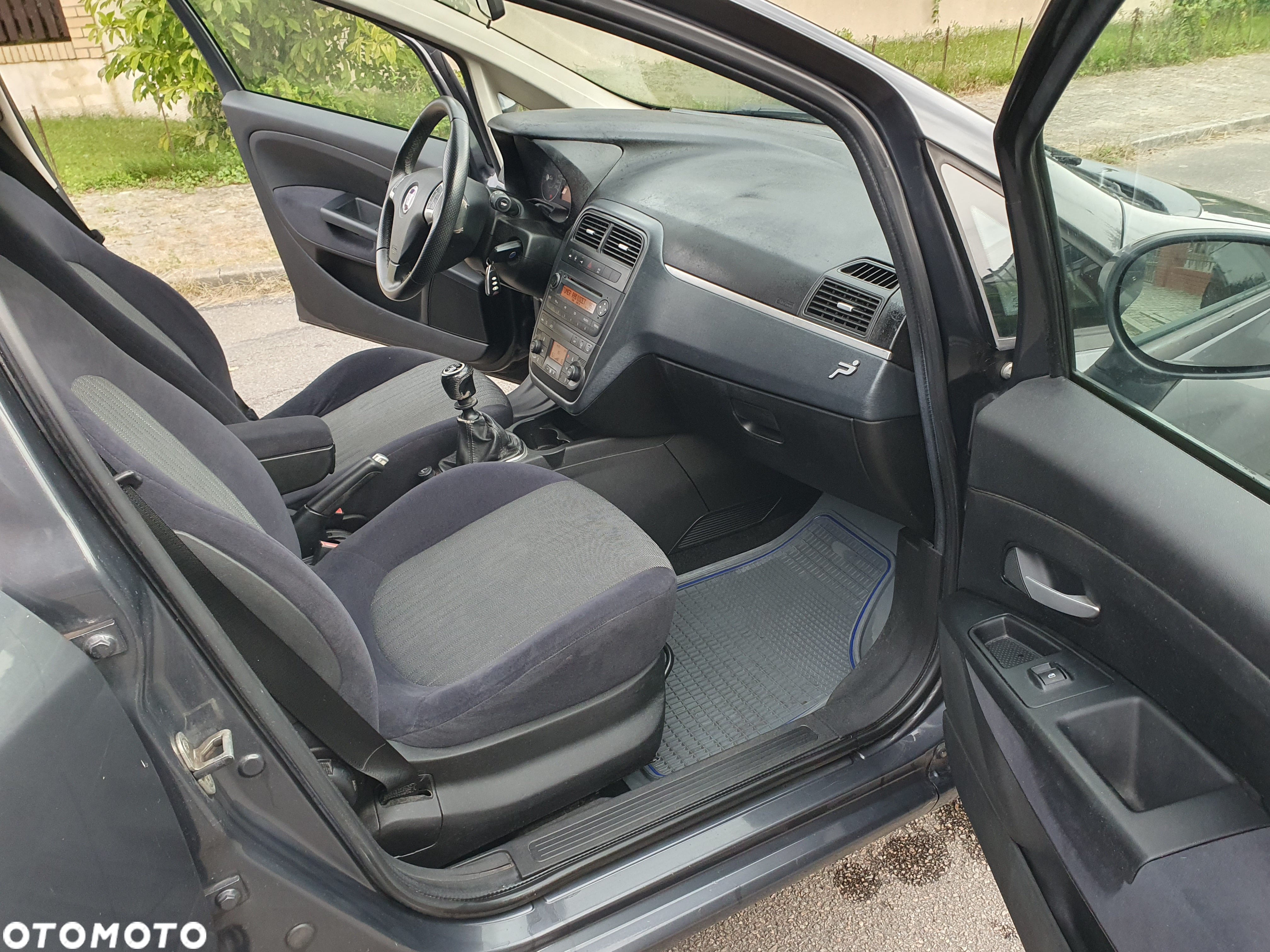 Fiat Punto 1.4 16V Dynamic - 11