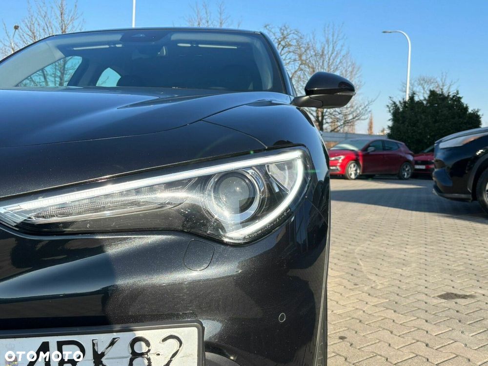 Alfa Romeo Stelvio 2.0 Turbo Sprint Q4 - 9