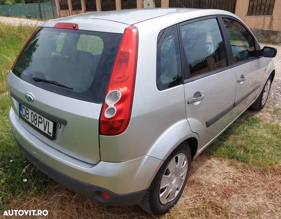 Ford Fiesta - 3