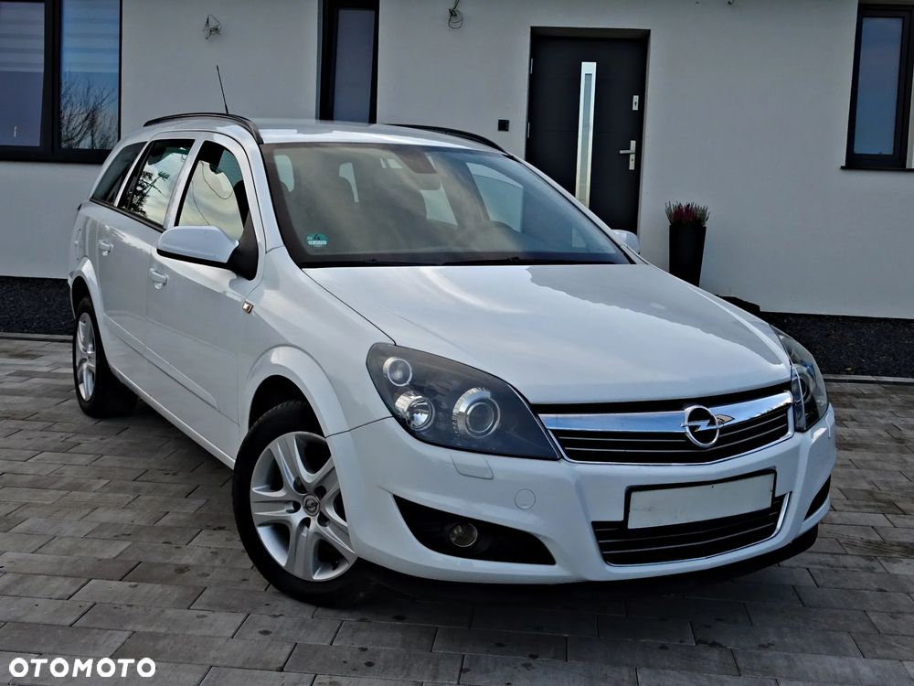 Opel Astra - 2