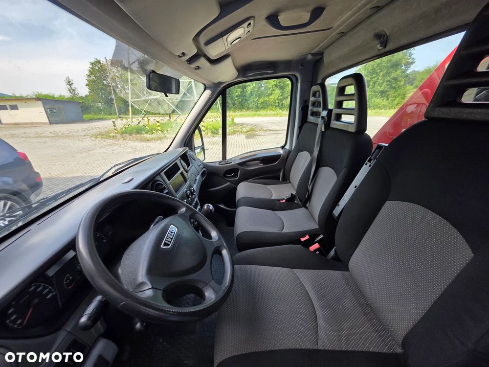 Iveco Daily 35c-15 50c-15 Skrzynia 3.60 M + HDS  1.8 Tony ! Bez Korozji  ! Z Włoch  ! - 20