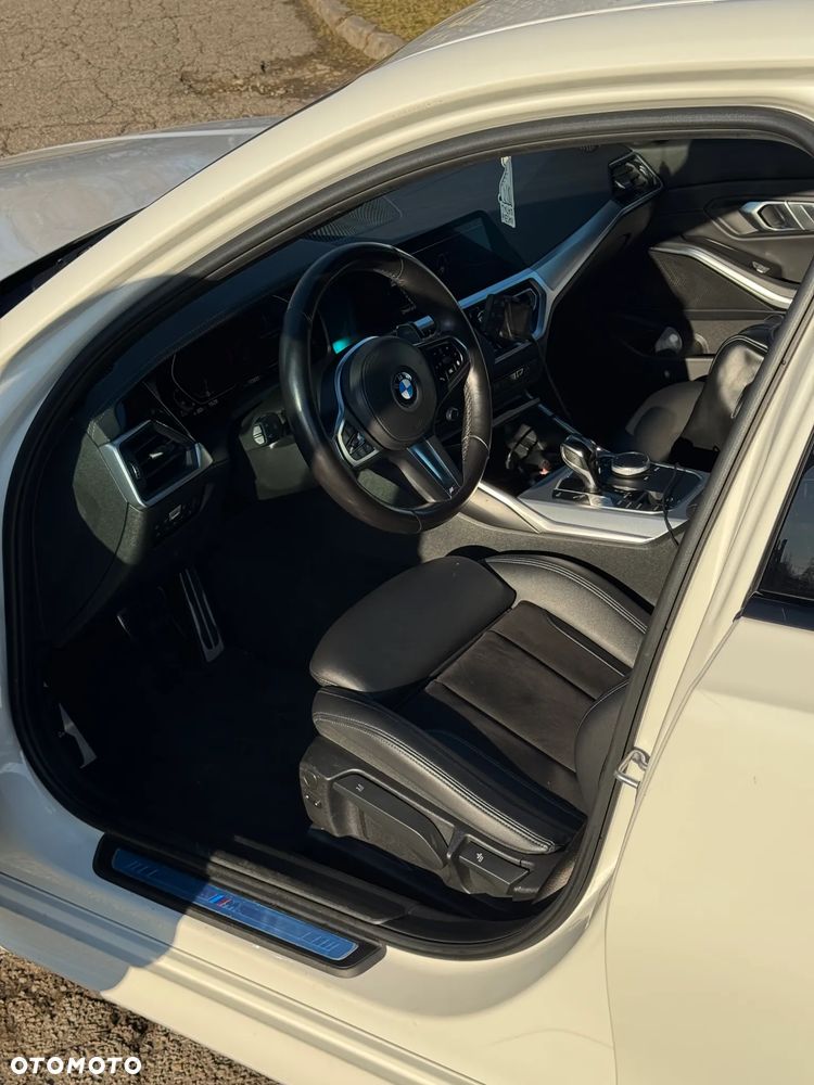 BMW Seria 3 320d xDrive Sport Line sport - 16