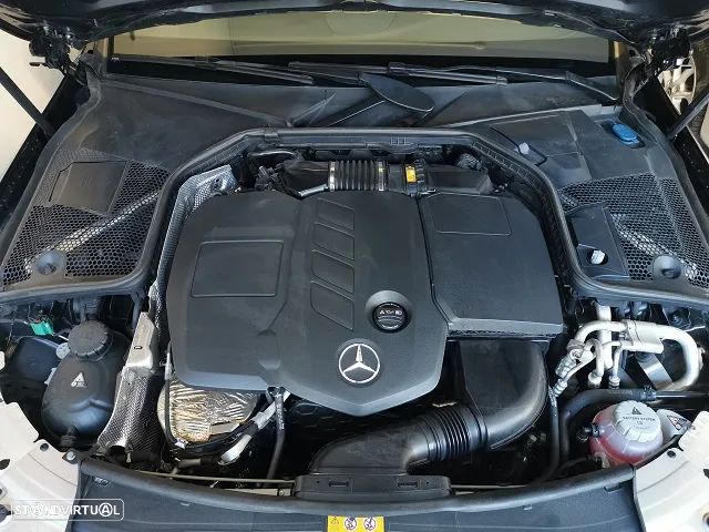 Mercedes-Benz C 300 de AMG Line - 18