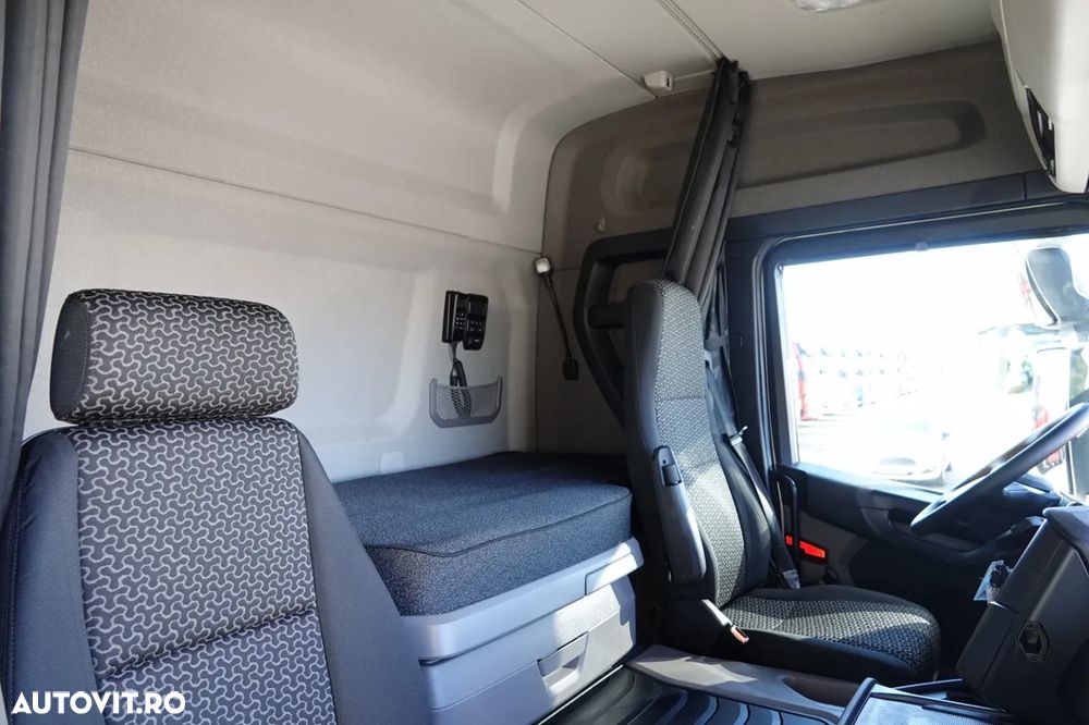 Scania R 450 / RETARDER / LOW CAB / HIDRAULIC / FULL AIRMAIC / ANVELOPE 100% / DUPA CONTRACTUL DE SERVICE - 34
