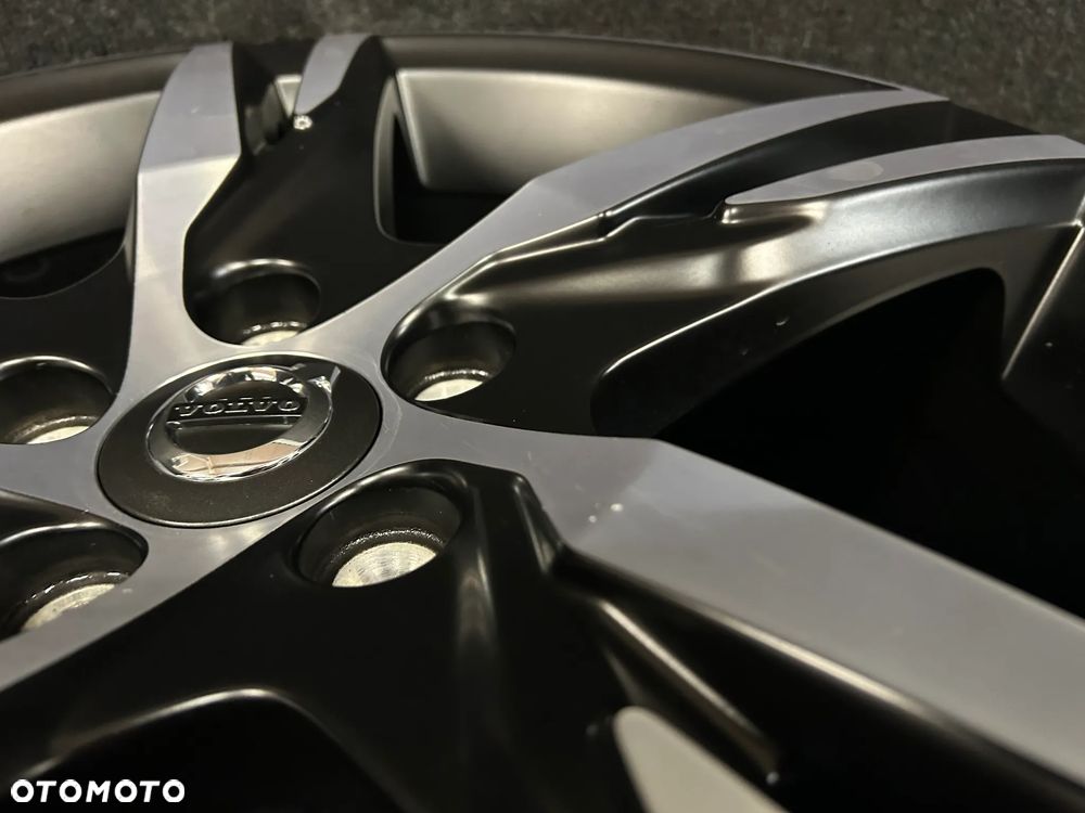 Alufelgi Volvo XC40, XC60, V60, S60 19 cali 5x108 4szt. Ładne! - 12
