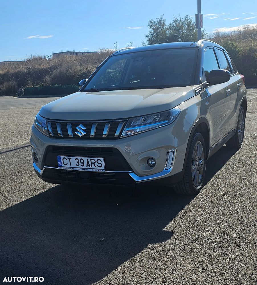 Suzuki Vitara 1.4 Boosterjet MHEV Passion - 1