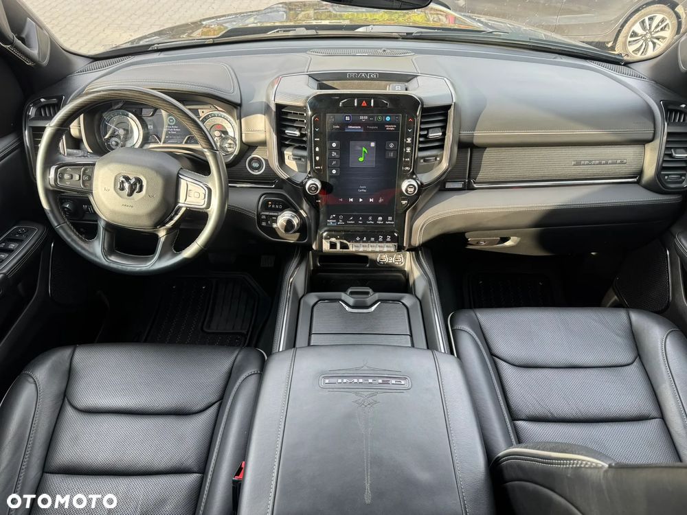 RAM 1500 5.7 Crew Cab Limited - 10