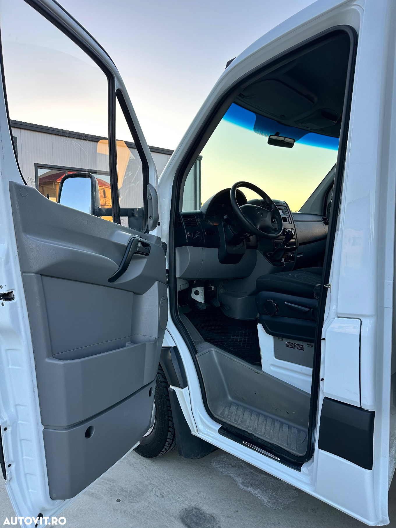Mercedes-Benz Sprinter 516 /519 CDI 2017  Scattolini Basculnata / 3 părți   Cat. B 3.500 kg Iveco - 14