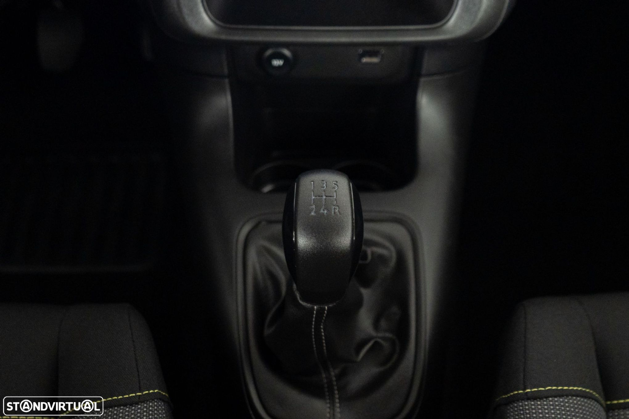 Citroën C3 1.2 PureTech Feel - 23