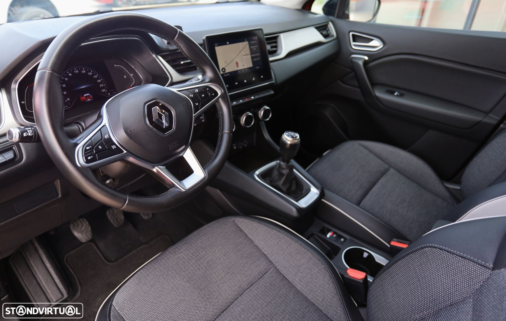 Renault Captur 1.5 dCi Exclusive - 8