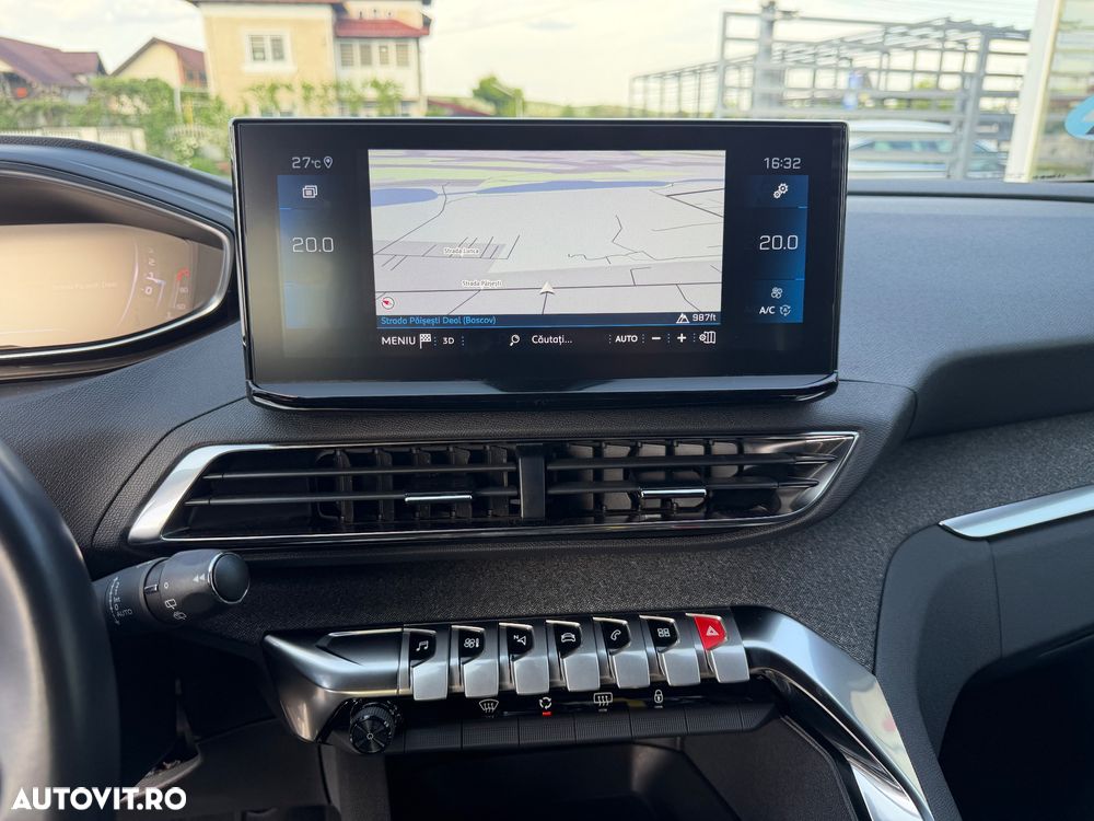 Peugeot 3008 BlueHDi 130 Stop & Start EAT8 Roadtrip - 21