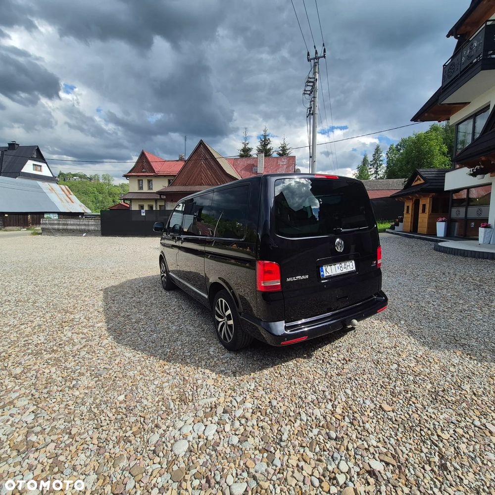 Volkswagen Multivan - 7