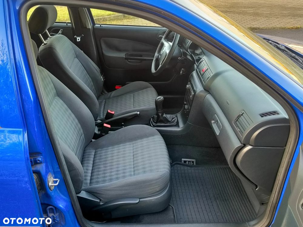 Skoda Octavia 1.9 TDI Tour - 9