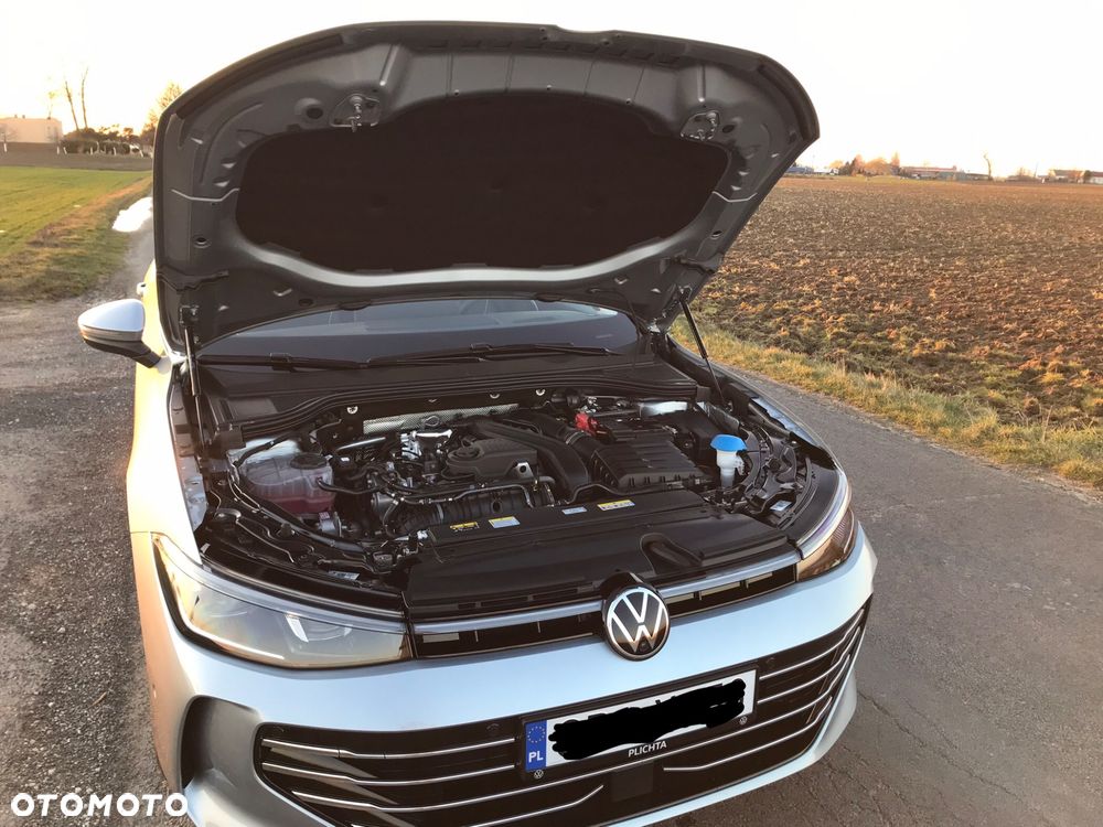 Volkswagen Passat - 12