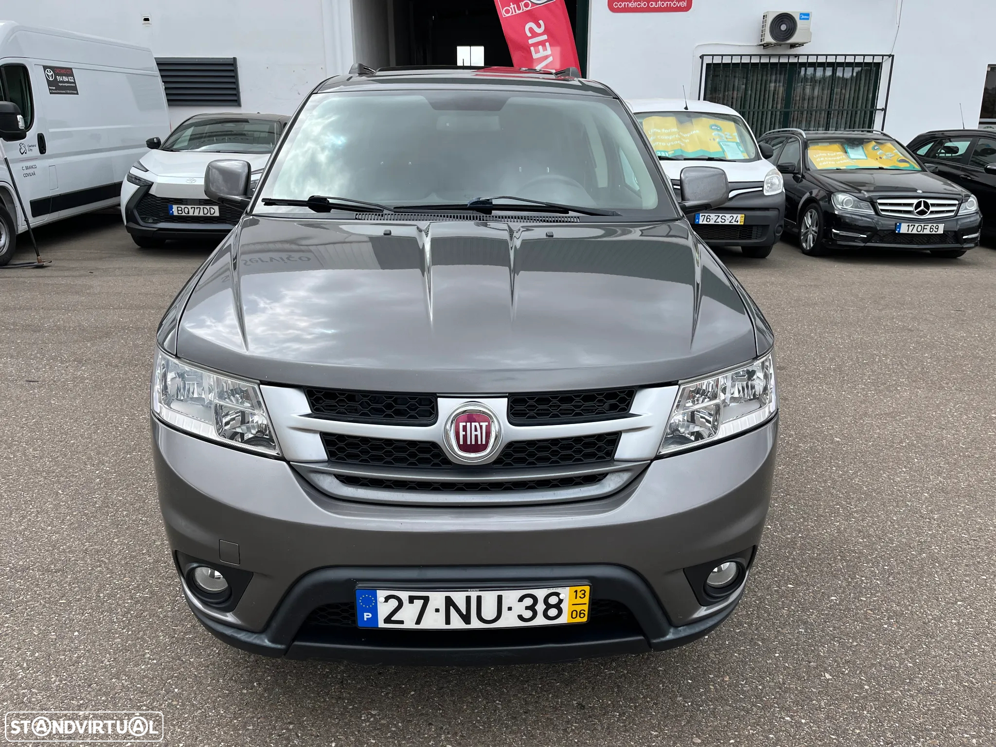 Fiat Freemont 2.0 M-Jet Urban - 9