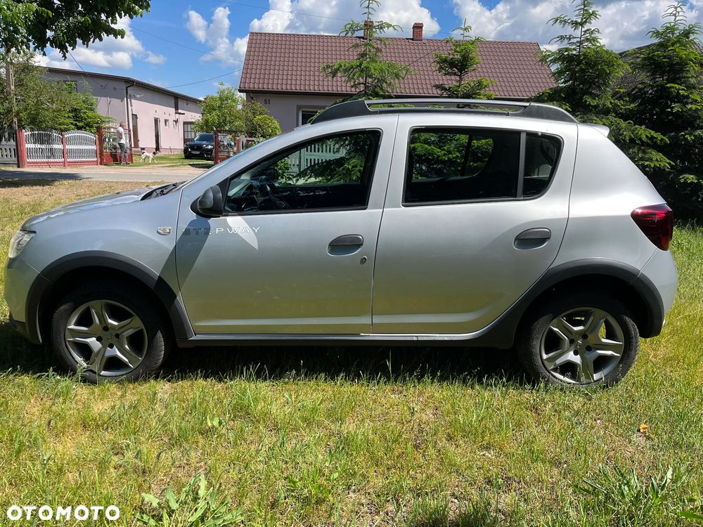 Dacia Sandero dCi 90 S&S Laureate - 5
