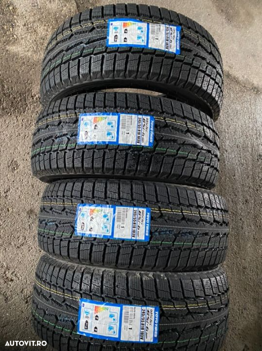 vand anvelope 245/55/18 toyo de iarnă noi