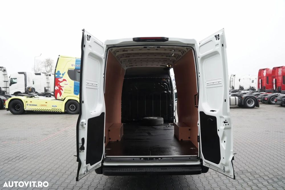 Iveco DAILY 35-140 / TIN / PANEL / MANUAL - 21