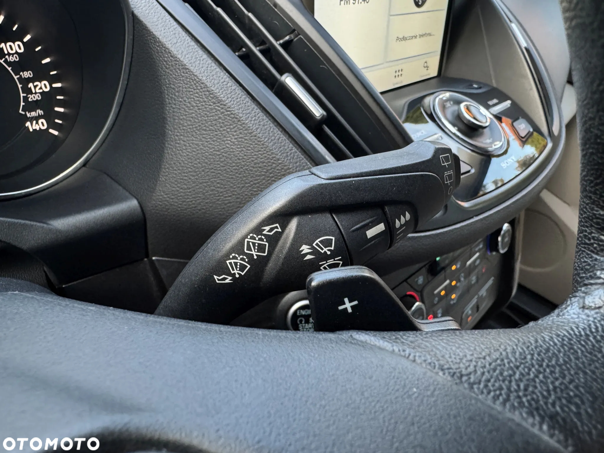 Ford Escape - 16