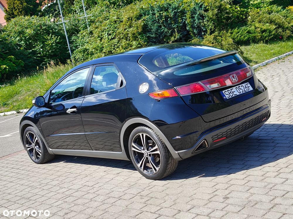 Honda Accord 1.6i S - 12