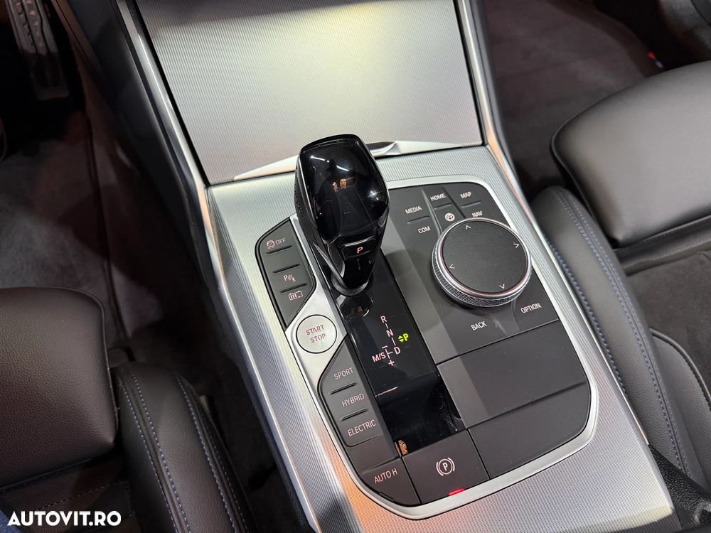 BMW Seria 3 330e Aut. M Sport - 10