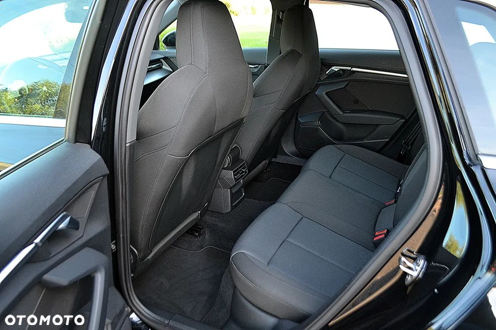 Audi A3 Sportback 35 TFSI Advanced - 14