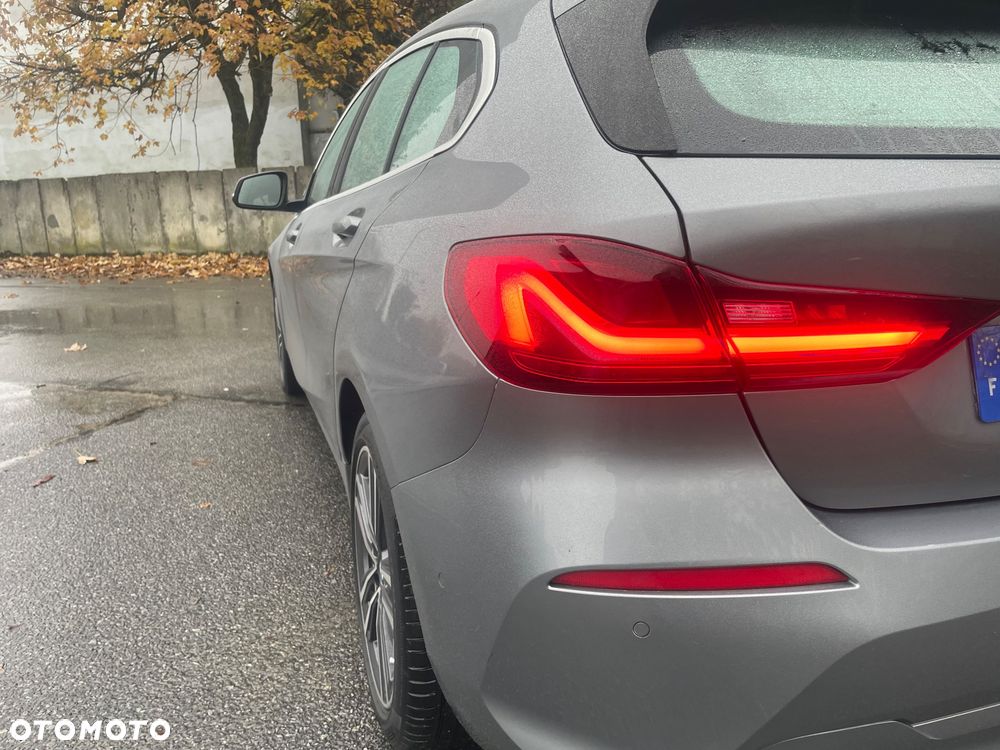 BMW Seria 1 116d Sport Line - 16