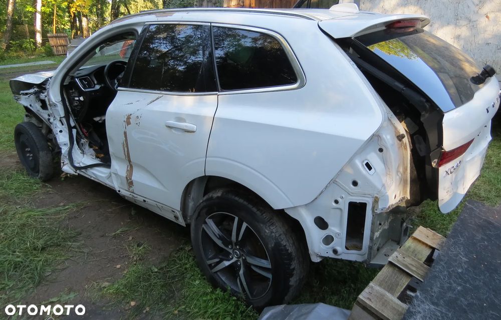 VOLVO XC60 II LAKIER 707-46 2.0 D5 D4204T14 NA CZĘŚCI - 8