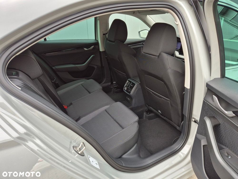 Skoda Octavia - 11