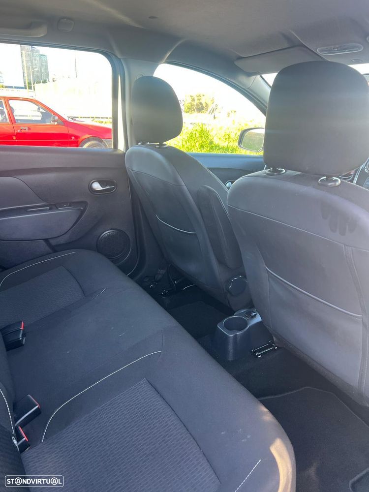 Dacia Logan 0.9 TCe Confort - 17