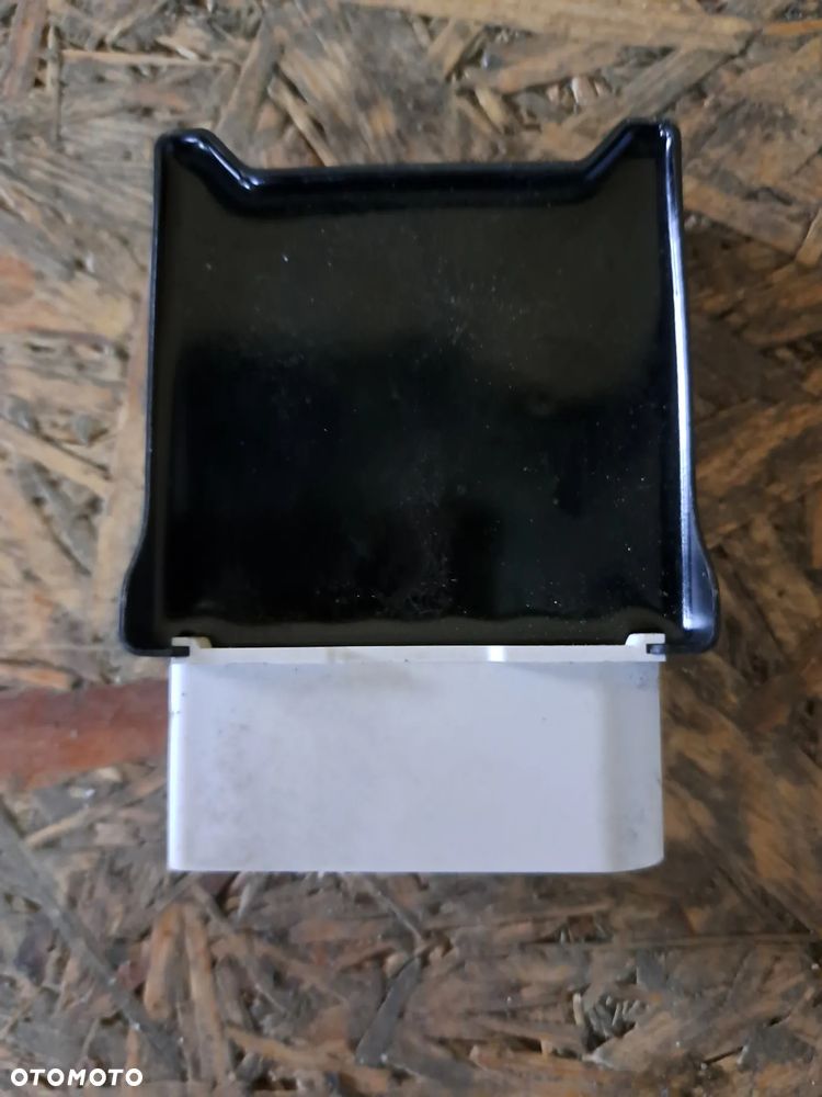 VOLVO XC40  Sterownik pompy paliwa 32203752 - 2