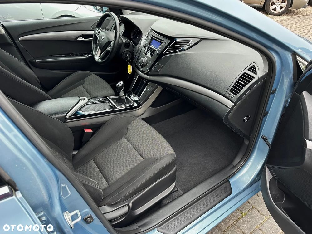 Hyundai i40 1.6 GDI Classic Plus - 12
