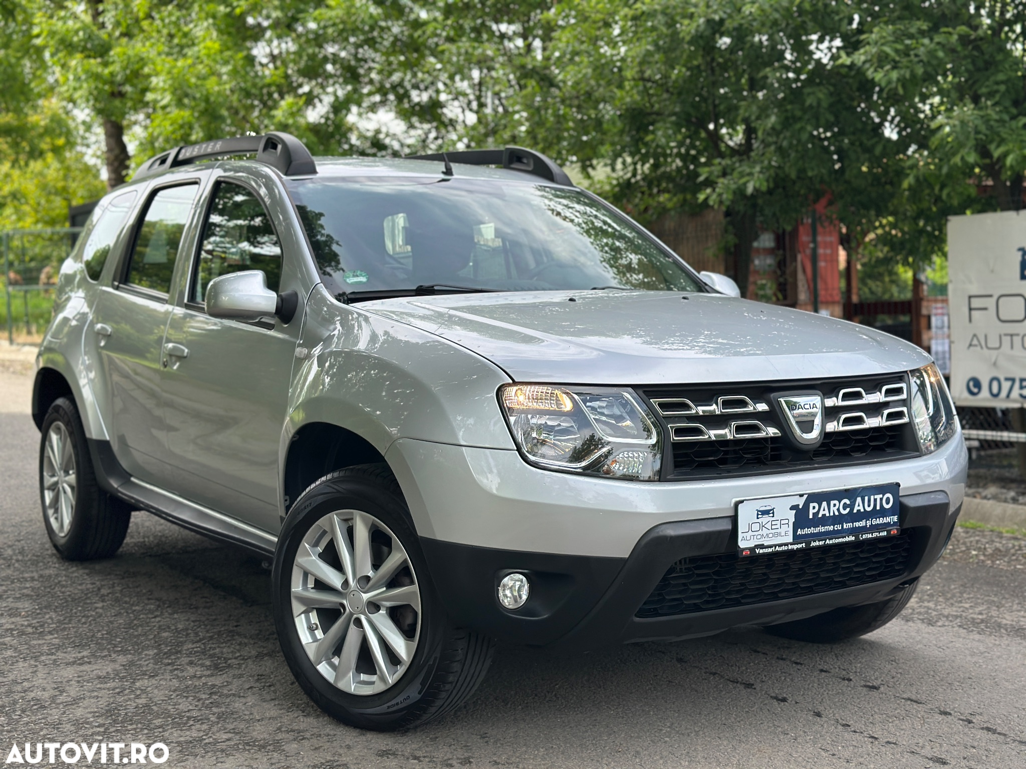 Dacia Duster 1.2 TCe 4x2 Laureate - 3
