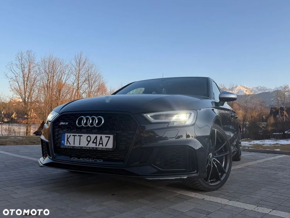Audi RS3 Limousine - 2