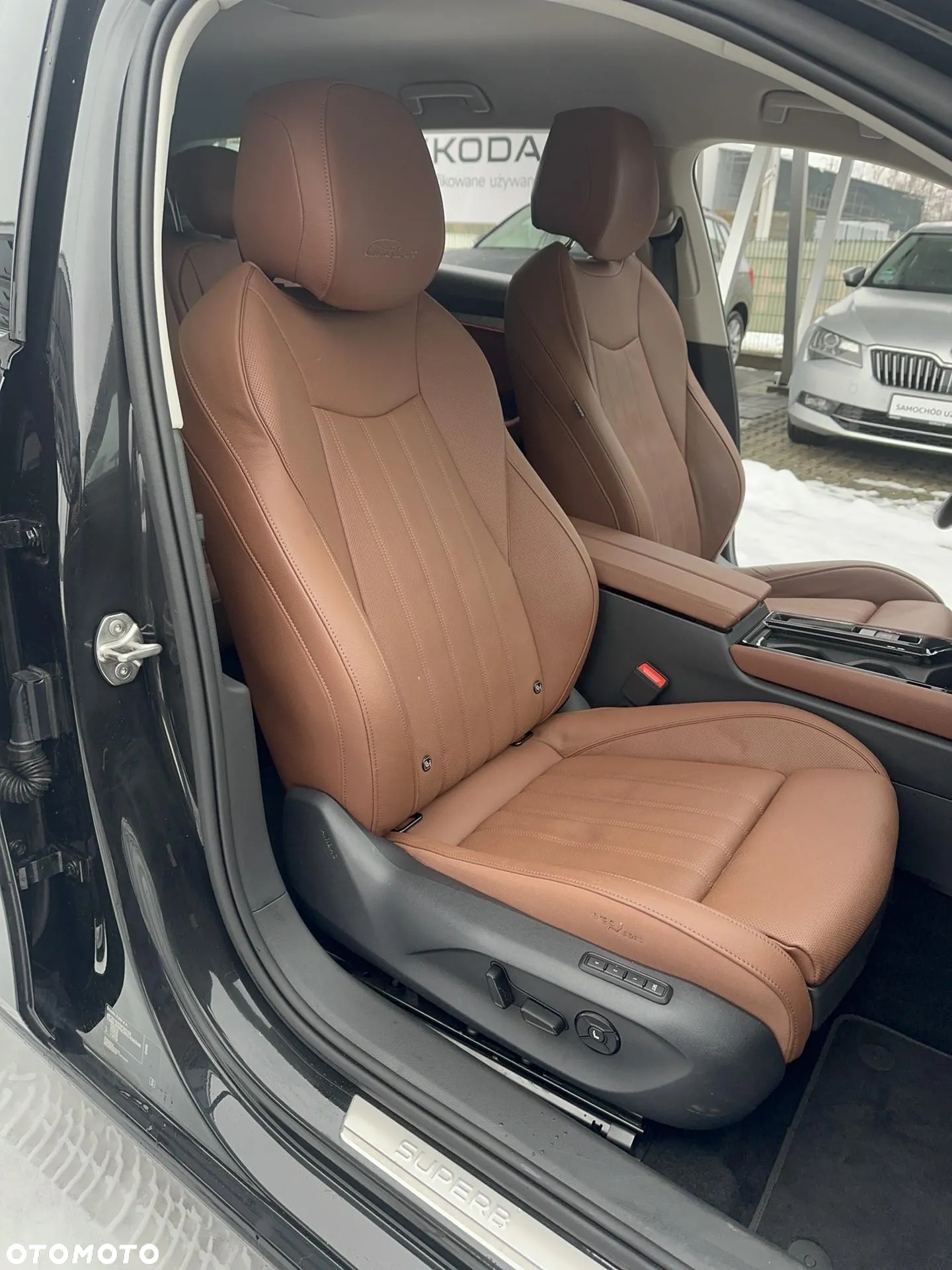 Skoda Superb 2.0 TDI SCR 4x4 L&K DSG - 35