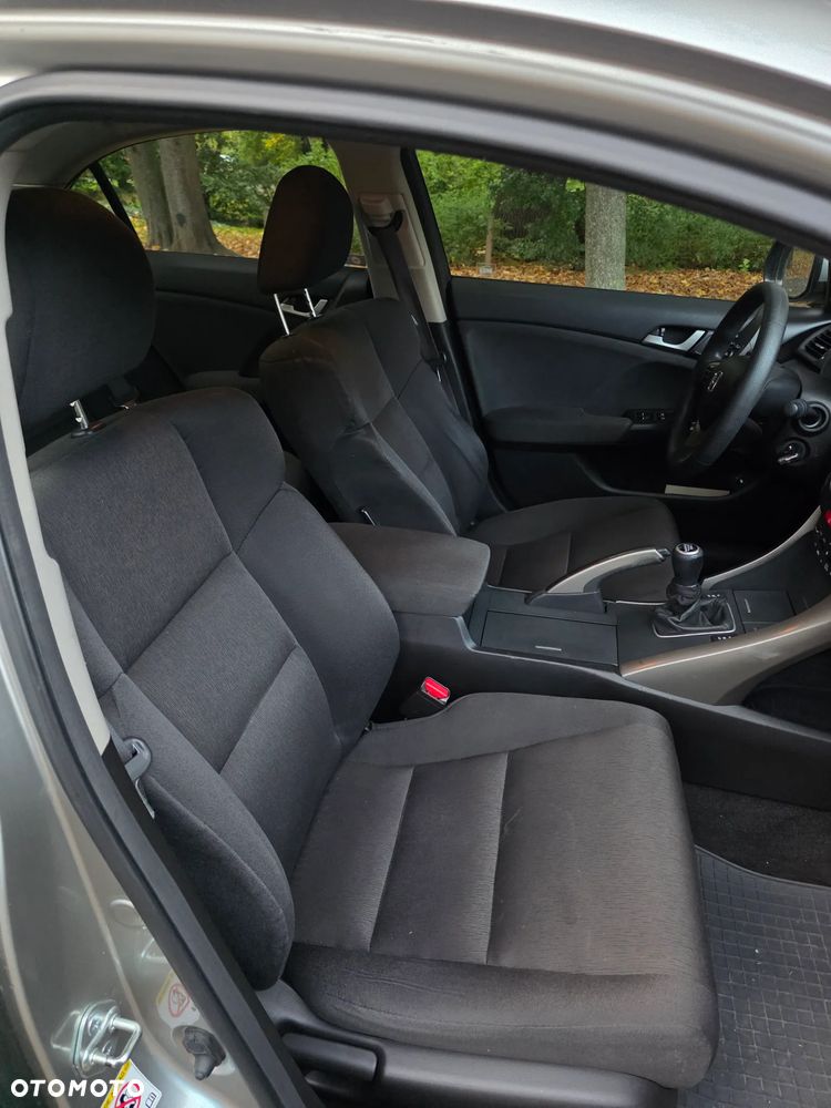Honda Accord - 9