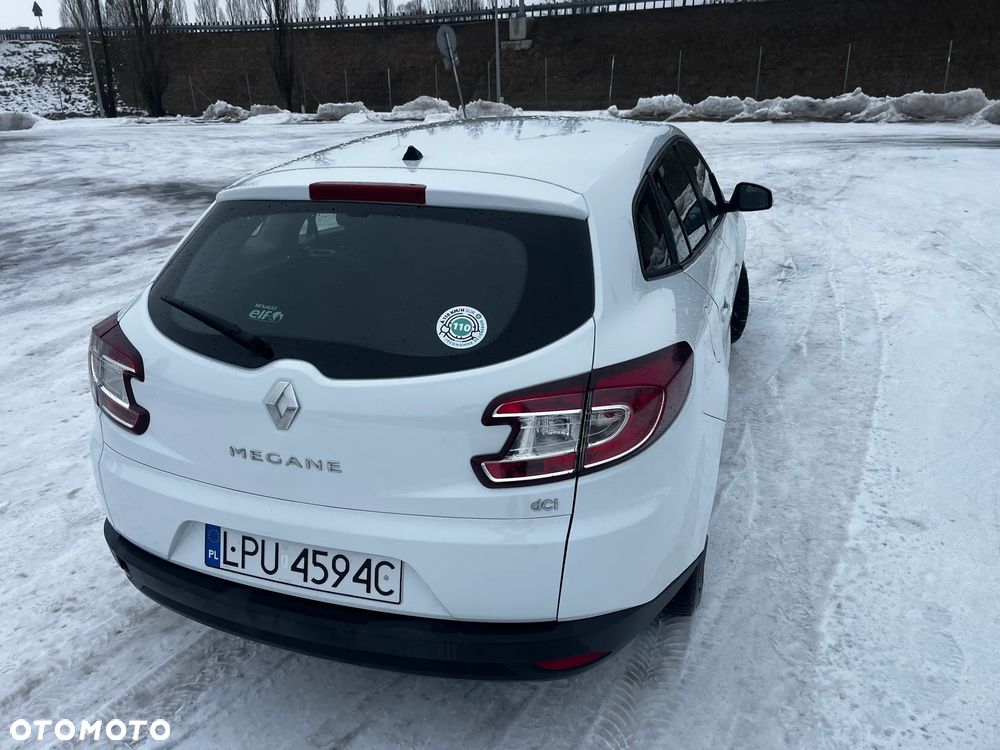 Renault Megane dCi 95 FAP Paris - 16