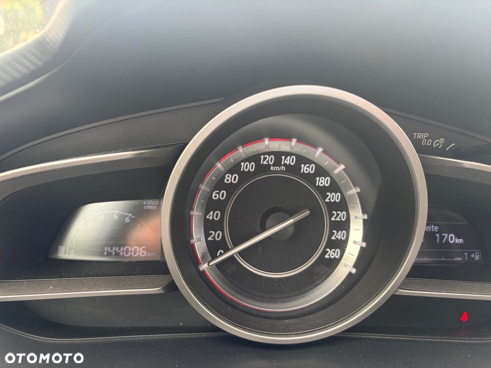 Mazda 3 SKYACTIV-G 120 NAKAMA - 17