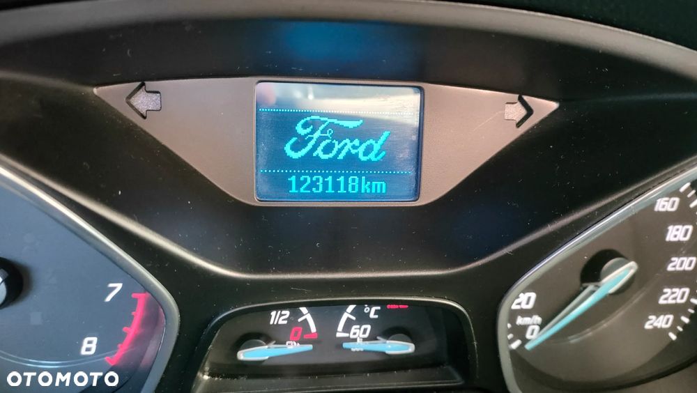 Ford C-MAX - 12