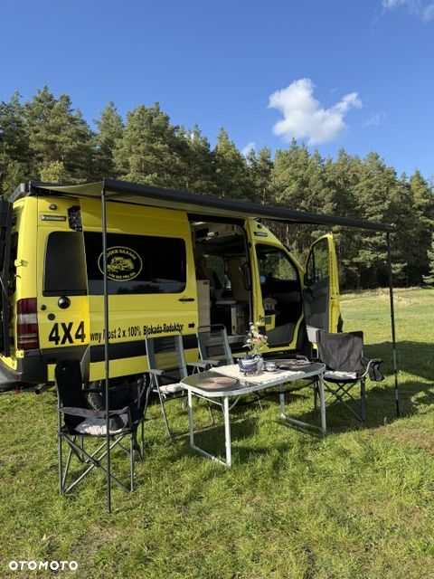 Mercedes-Benz Sprinter - 12
