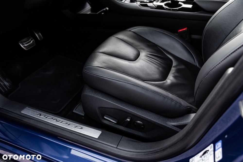 Ford Mondeo 2.0 EcoBoost ST-Line - 22